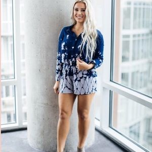 Kittenish by Jessie James Decker navy romper NWT!